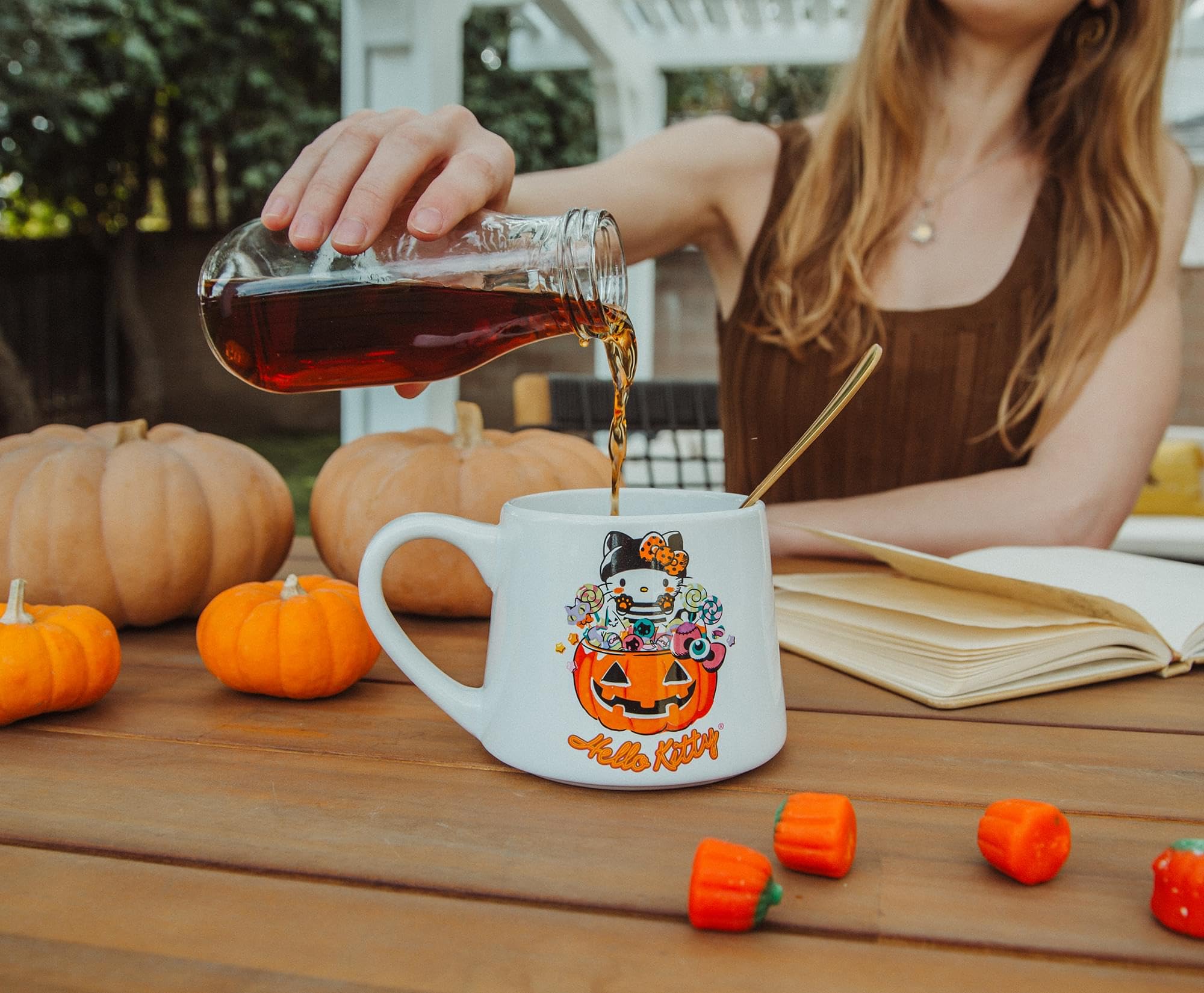 Foto 5 pulgar | Taza Silver Buffalo Sanrio Hello Kitty Pumpkin 400 Ml - Venta Internacional.