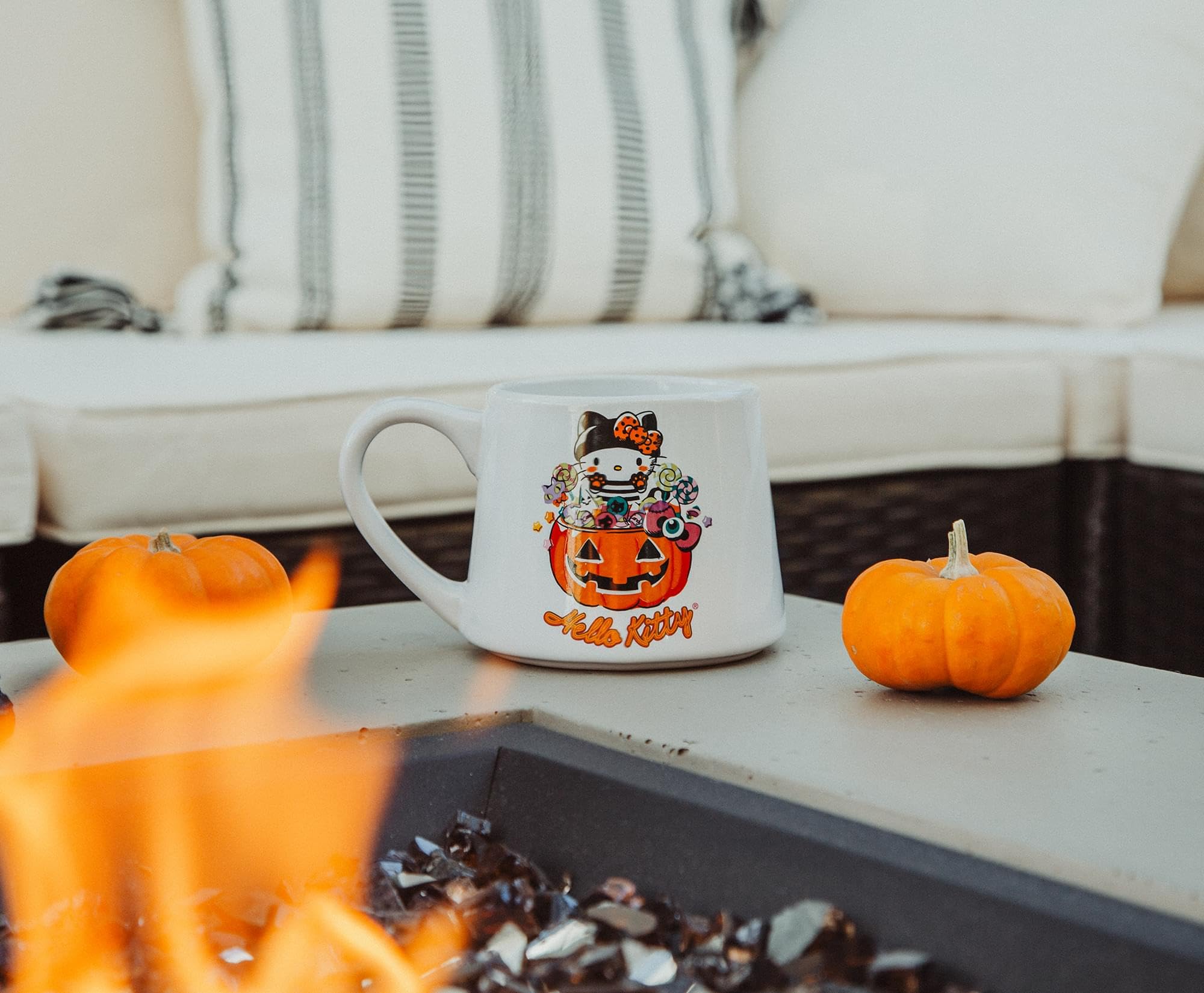 Foto 7 pulgar | Taza Silver Buffalo Sanrio Hello Kitty Pumpkin 400 Ml - Venta Internacional.