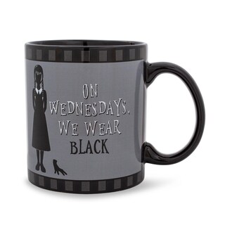 Foto 1 | Taza De Cerámica Silver Buffalo Wednesday We Wear Black 600 Ml - Venta Internacional.