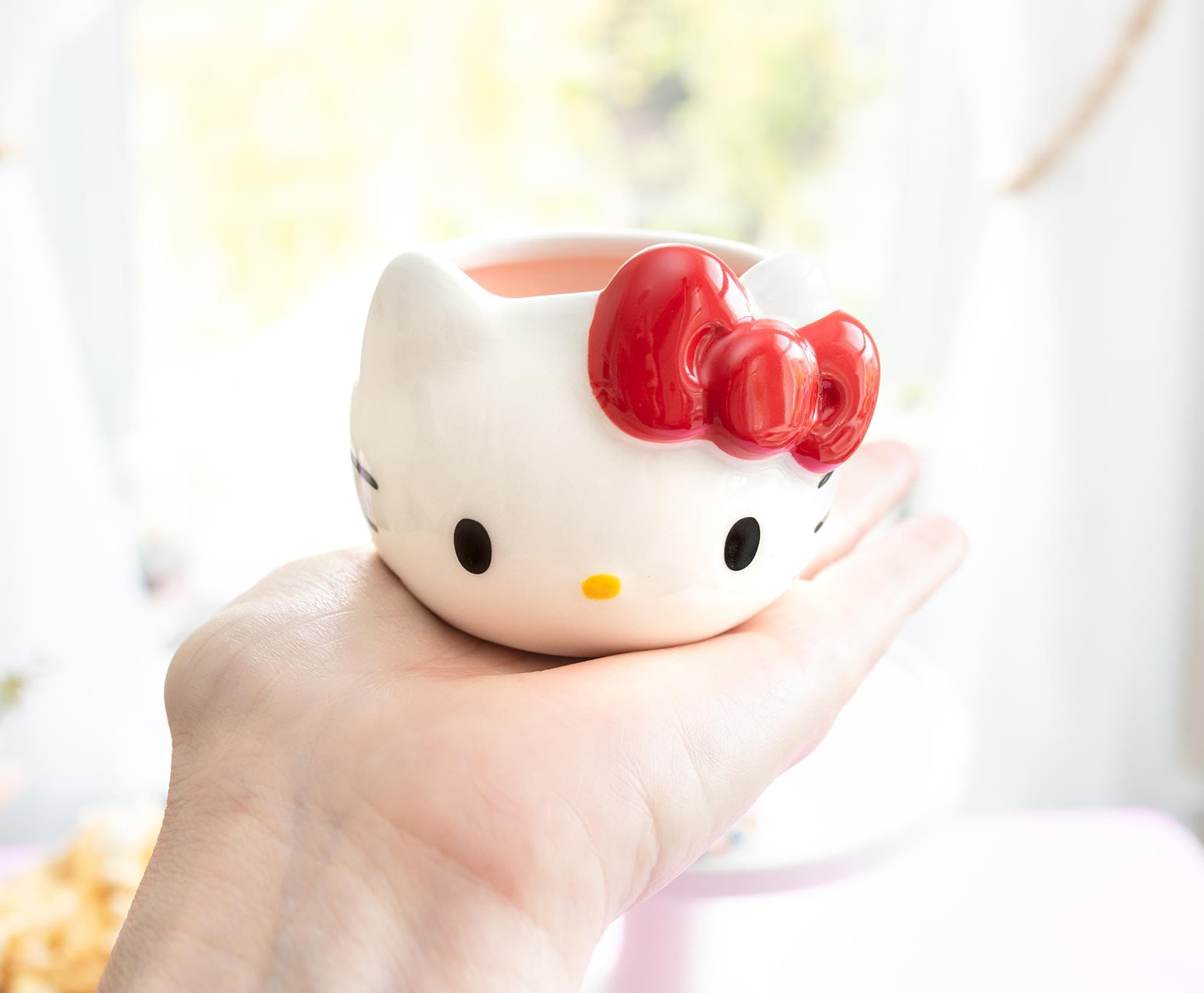Foto 4 | Minitaza Sanrio Hello Kitty De Cerámica Esculpida Con Lazo Rojo  90 Ml - Venta Internacional.
