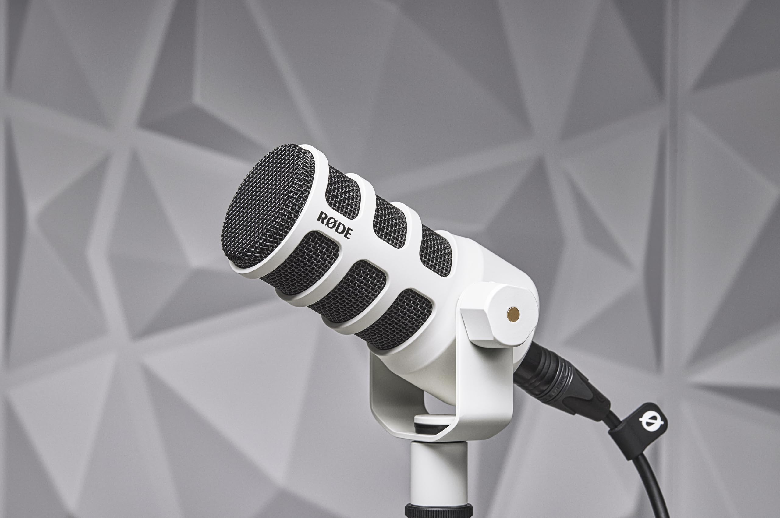 Foto 4 | Micrófono Rode Podmic Cardioid Dynamic Broadcast - Blanco - Venta Internacional.