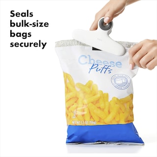Foto 4 | Paquete De 2 Clips Para Bolsas Y Chips De Plástico Oxo Good Grips, Color Blanco - Venta Internacional.