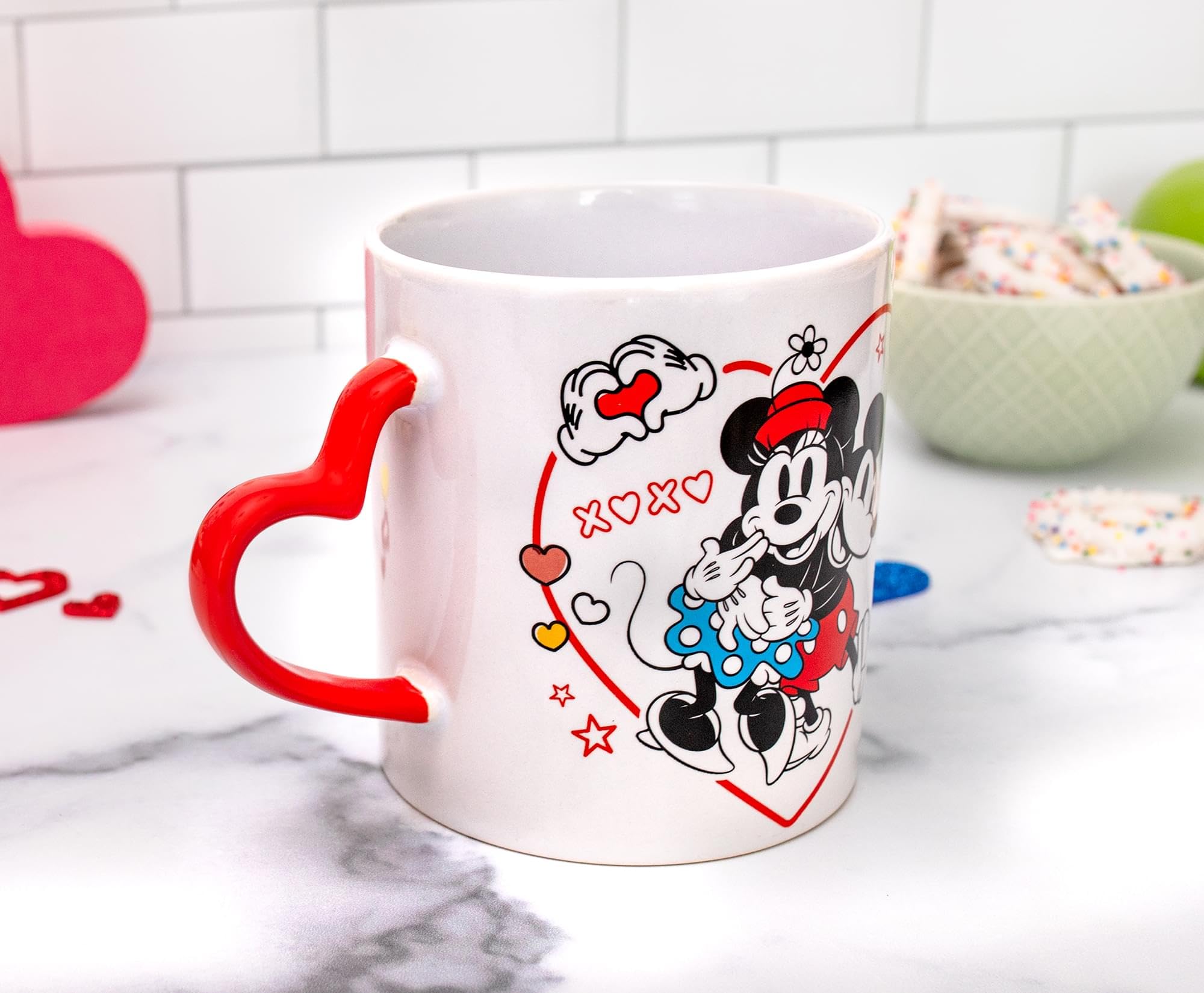 Foto 5 pulgar | Taza De Café Silver Buffalo Disney Mickey Minnie Love 590ml - Venta Internacional.