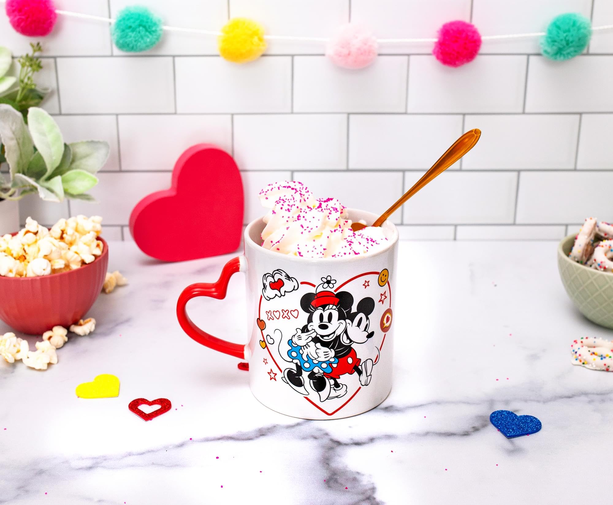 Foto 8 pulgar | Taza De Café Silver Buffalo Disney Mickey Minnie Love 590ml - Venta Internacional.