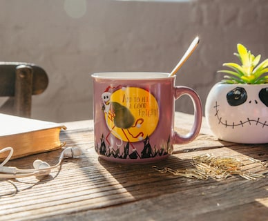 Foto 6 | Taza De Café Silver Buffalo Nightmare Before Christmas 600 Ml - Venta Internacional.