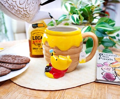 Foto 3 | Taza De Café Silver Buffalo Winnie The Pooh Honey Hunny Pot 680 Ml - Venta Internacional.