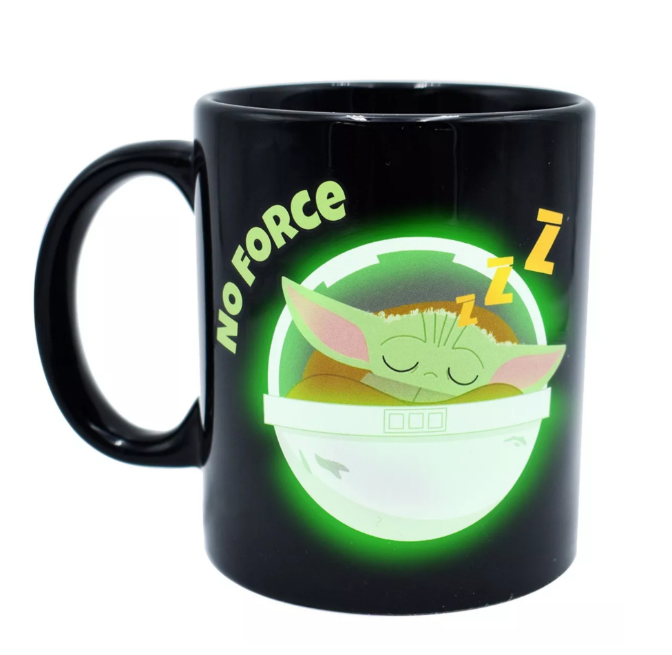 Foto 4 pulgar | Taza Mágica Brilla Obscuridad Baby Yoda , Color Negro Belug