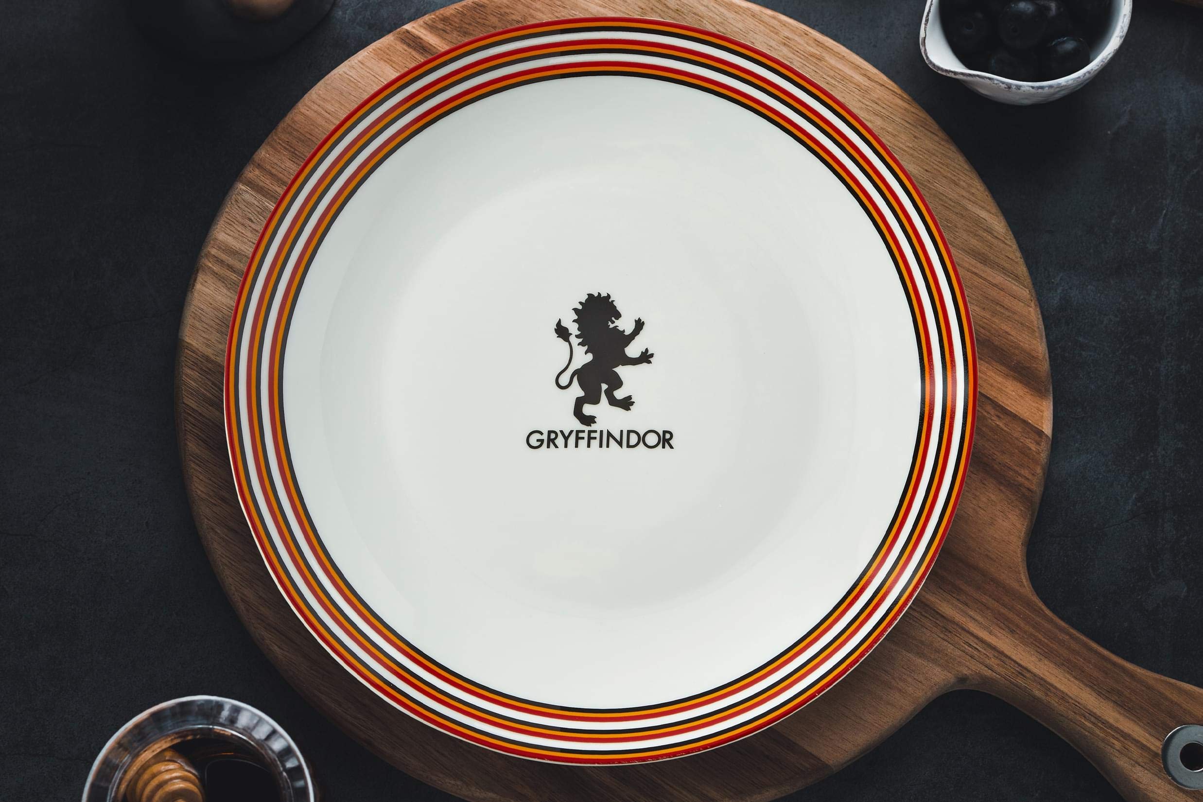 Foto 5 | Juego De Vajilla Harry Potter Gryffindor 16 Piezas De Porcelana - Venta Internacional.