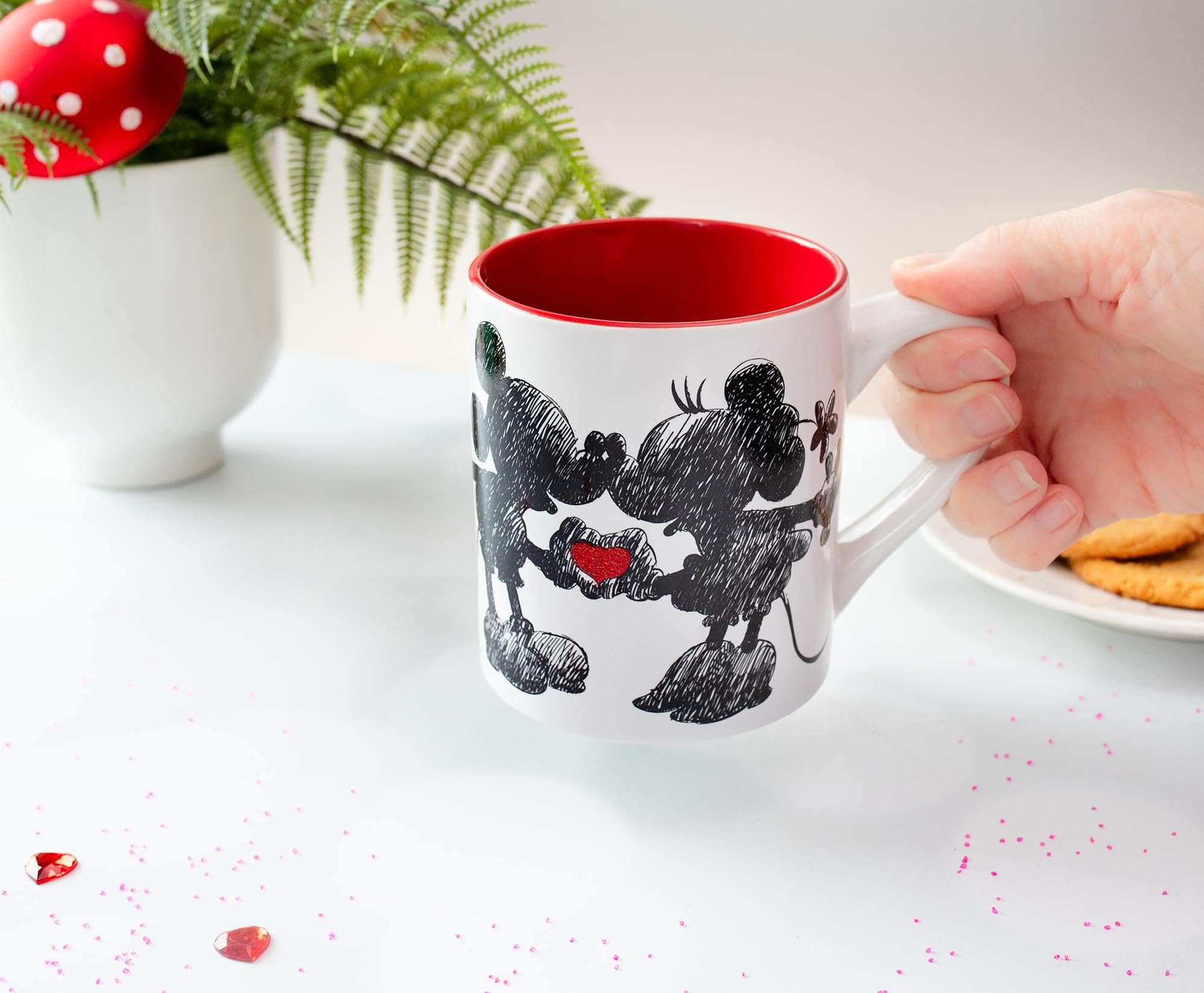 Foto 6 | Taza De Café Silver Buffalo Disney Micky Minnie Heart 414ml - Venta Internacional.