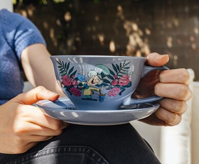 Foto 6 | Taza De Té Y Platillo Silver Buffalo Alicia En El País De Las Maravillas 350 Ml - Venta Internacional.