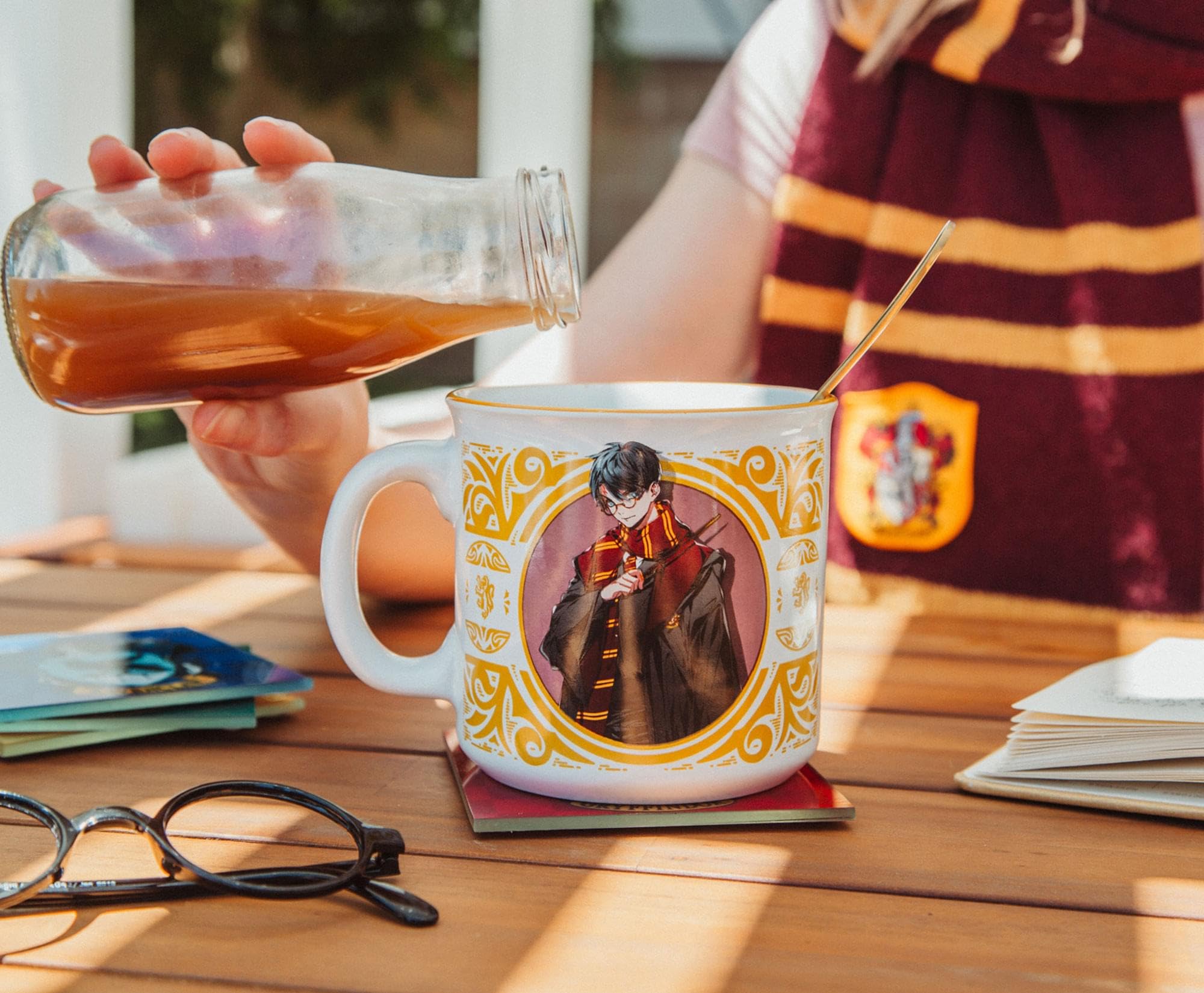 Foto 5 | Taza Camper Silver Buffalo Estilo Anime Con Diseño De Harry Potter  600 Ml - Venta Internacional.