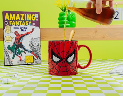Foto 3 | Taza De Café Silver Buffalo Marvel Spider-man 600 Ml Cerámica - Venta Internacional.