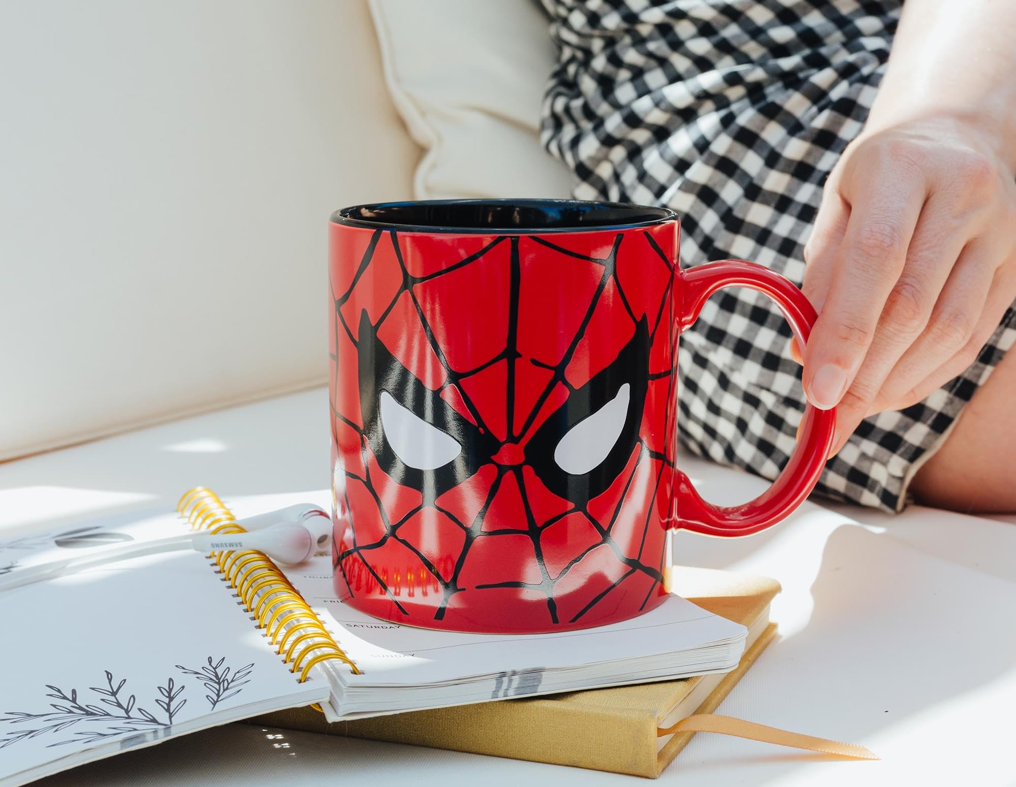 Foto 8 pulgar | Taza De Café Silver Buffalo Marvel Spider-man  600 Ml  Cerámica - Venta Internacional.