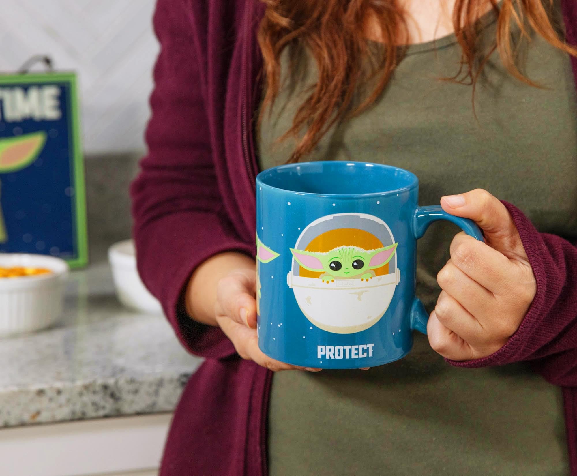 Foto 6 pulgar | Taza De Café Silver Buffalo Star Wars The Mandalorian Baby Yoda - Venta Internacional.