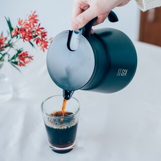 Foto 4 | Servidor De Metal Aislante Hario V60 800 Ml Negro - Venta Internacional.