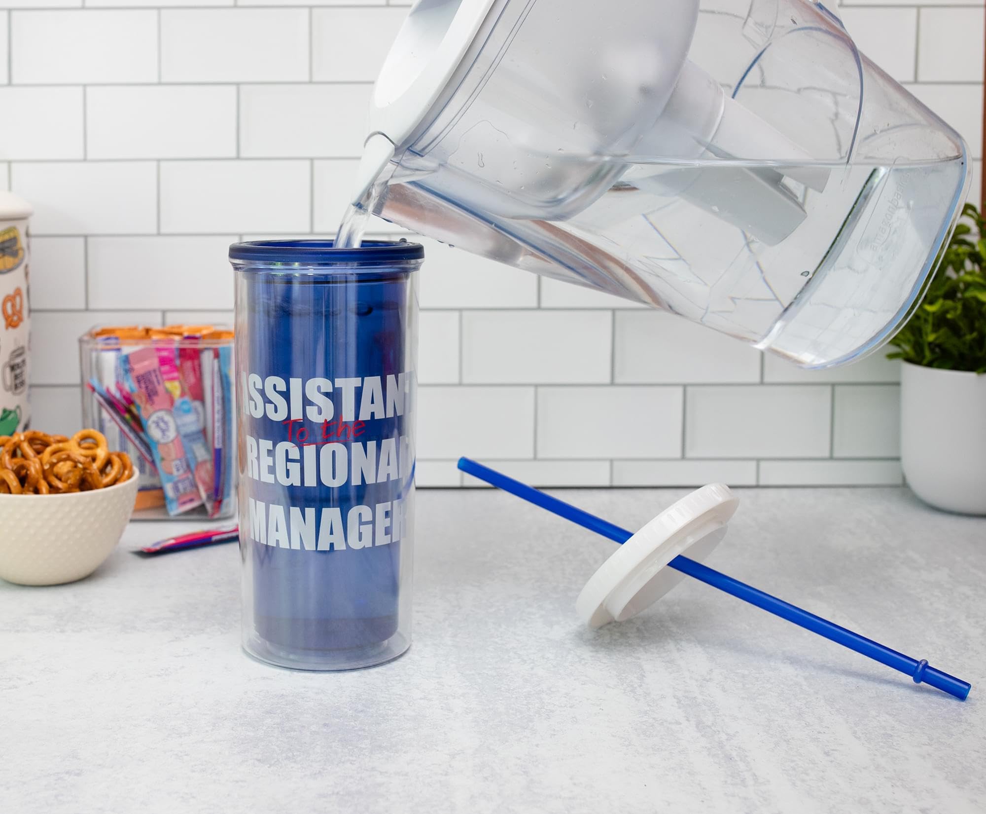 Foto 8 pulgar | Cold Cup Silver Buffalo The Office Assistant Of The Regional Manager 600 Ml - Venta Internacional.