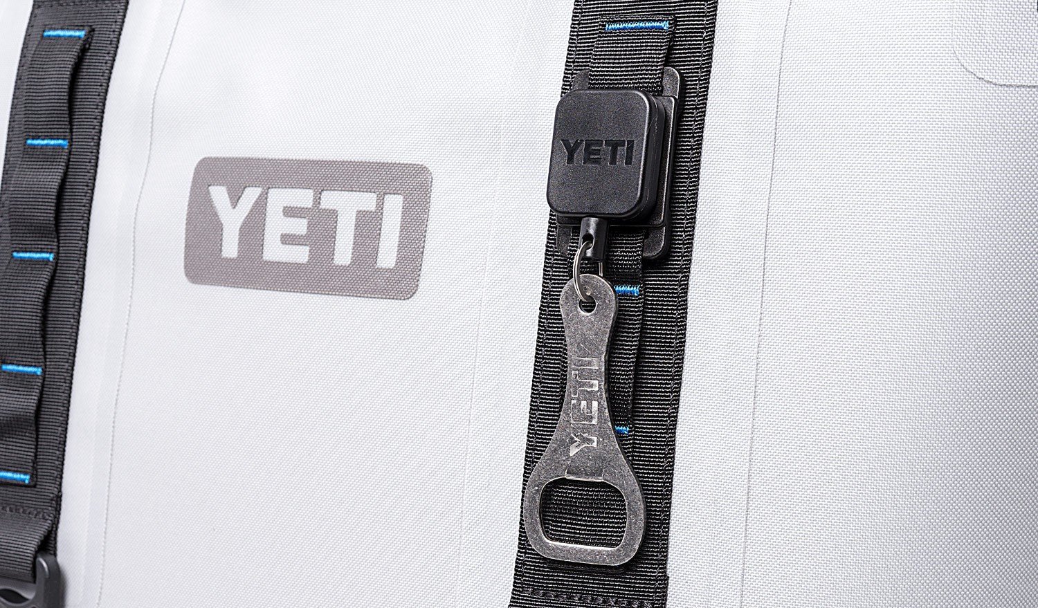 Foto 5 | Herramienta Retráctil Yeti Molle Zinger Con Abrebotellas - Venta Internacional.