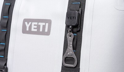 Foto 5 | Herramienta Retráctil Yeti Molle Zinger Con Abrebotellas - Venta Internacional.