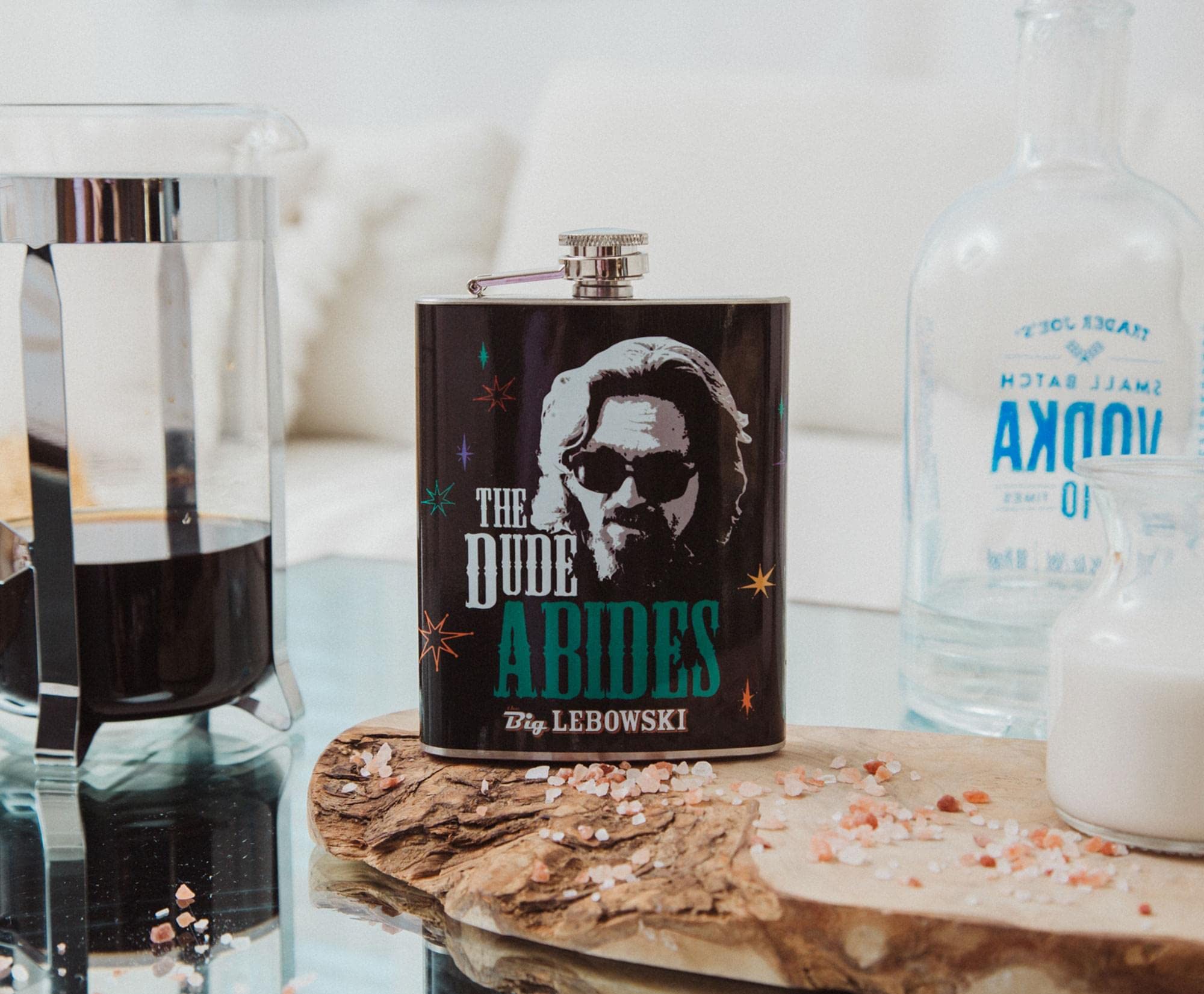 Foto 5 pulgar | Bidón Para Beber Silver Buffalo The Big Lebowski The Dude  200 Ml - Venta Internacional.