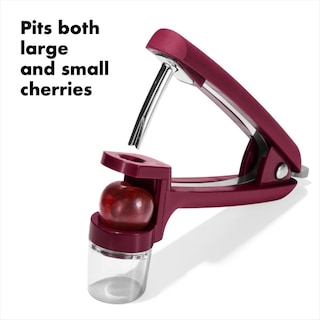Foto 2 | Picadora De Cereza Y Oliva Oxo Good Grips, Color Remolacha - Venta Internacional.