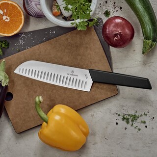 Foto 5 | Cuchillo Victorinox Swiss Modern Santoku De 18 Cm Con Mango Negro - Venta Internacional.