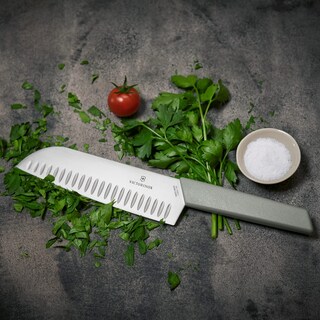 Foto 2 | Cuchillo Victorinox Swiss Modern Santoku De 18 Cm Con Mango Verde Oliva - Venta Internacional.