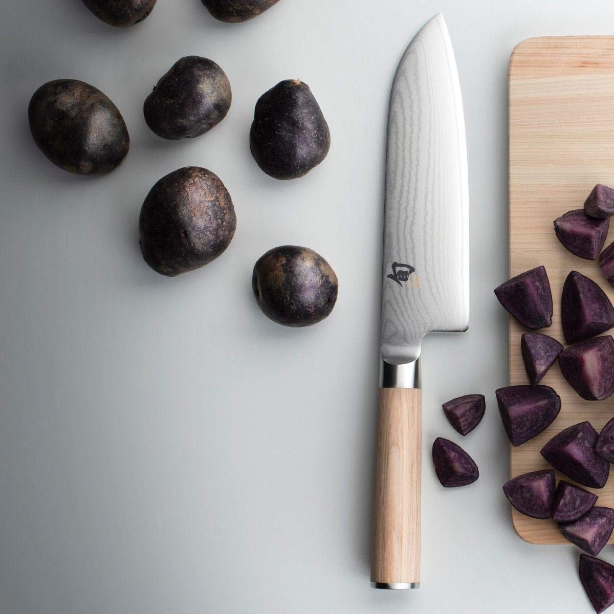 Foto 7 pulgar | Cuchillo Santoku Shun Classic Blonde 18 Cm Con Hoja Vg-max - Venta Internacional.