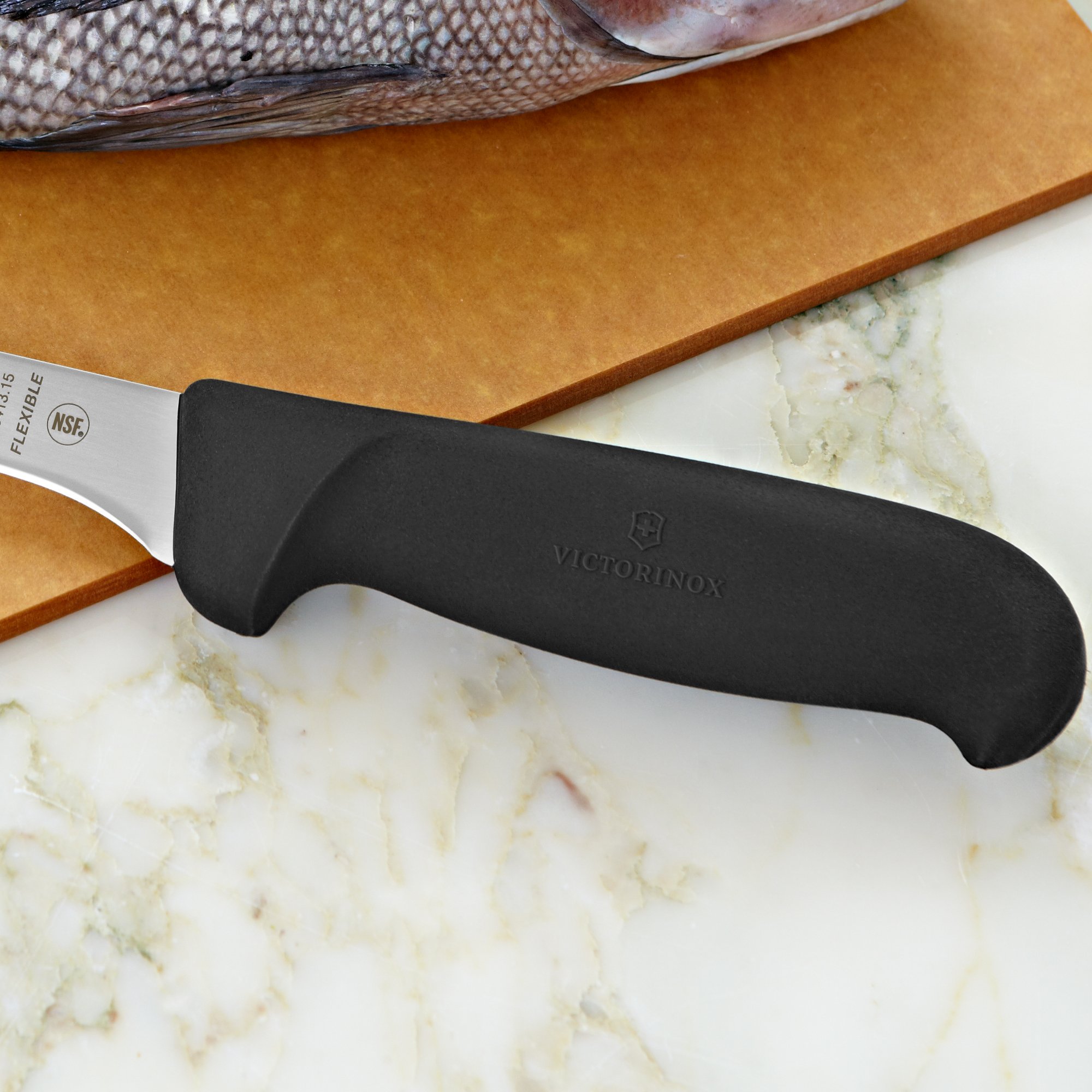 Foto 7 pulgar | Cuchillo Deshuesador Victorinox Swiss Army Fibrox Pro 15 Cm Negro - Venta Internacional.