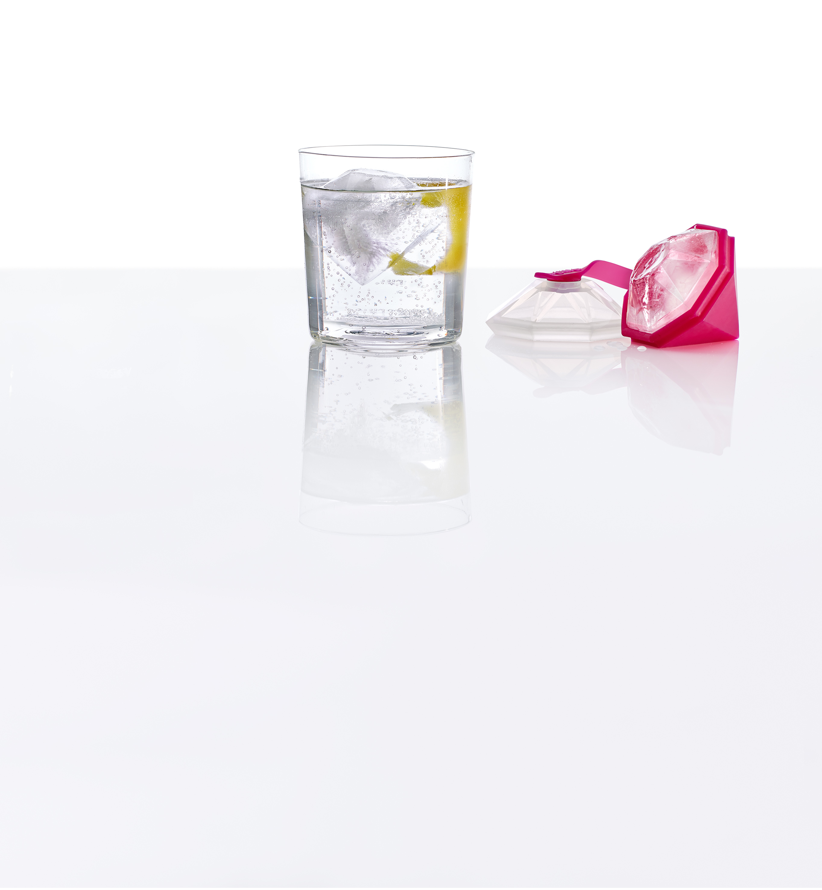 Foto 4 | Molde Ice Diamond Magenta Traslúcido Lékué