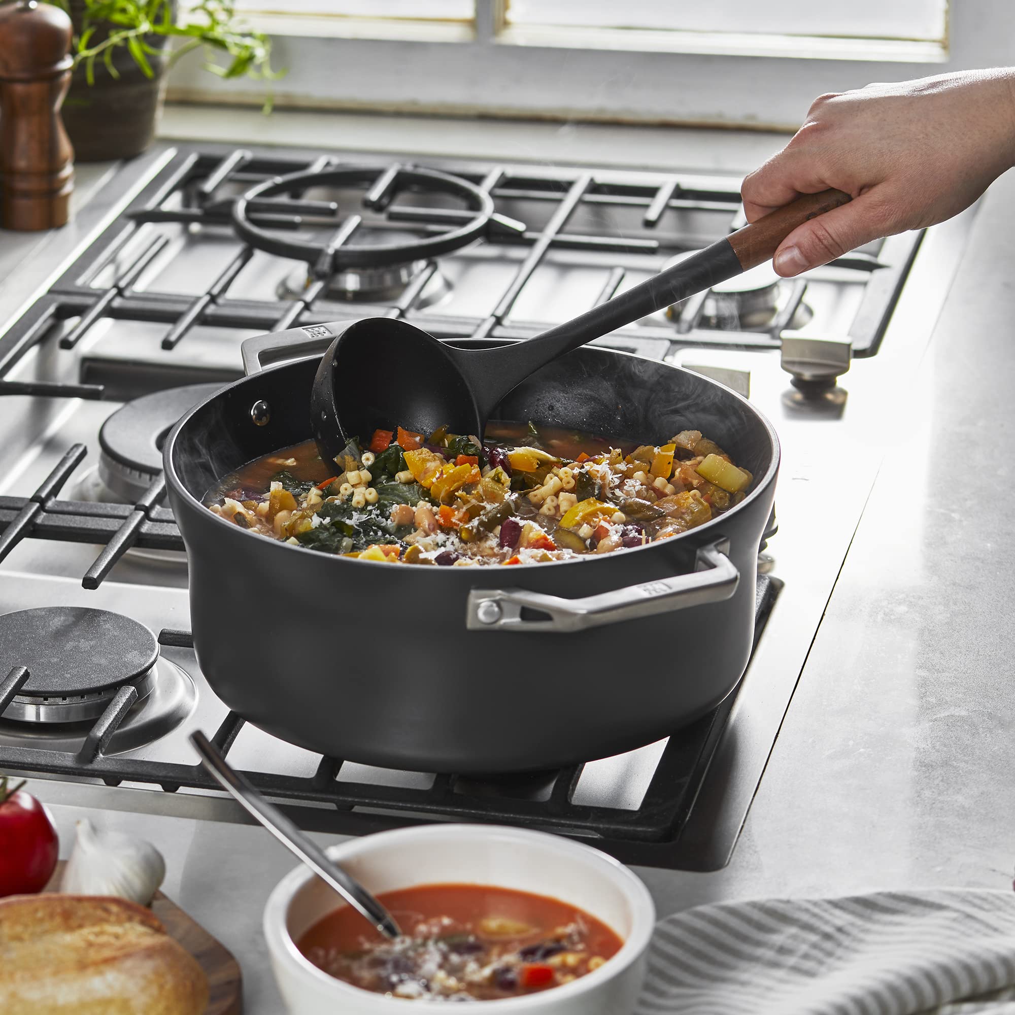 Foto 3 pulgar | Cucharón De Sopa Staub Perfecto Para Servir Sopa Caliente De Silicona - Venta Internacional.