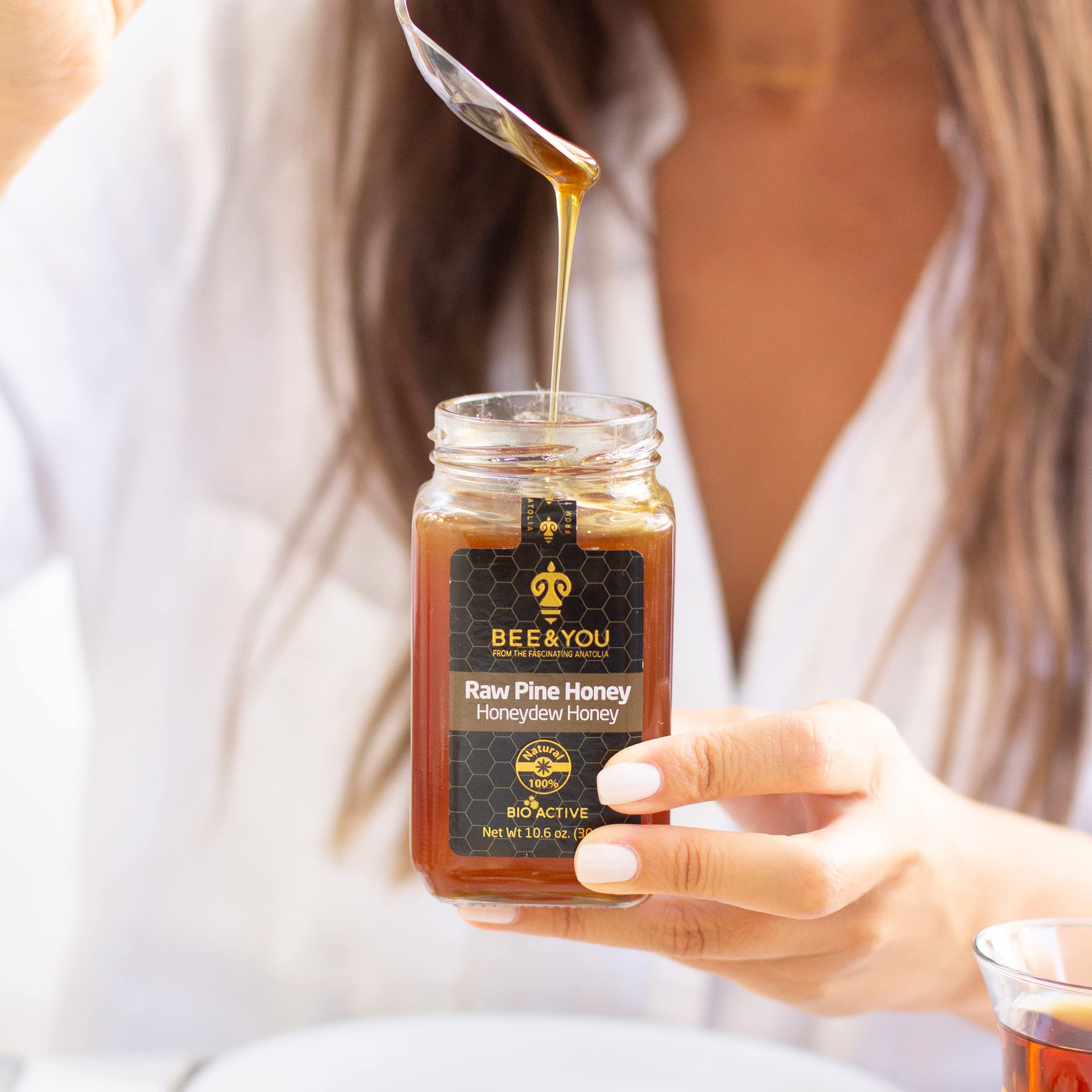 Foto 2 | Miel Cruda De Pino Honey Bee & You  300 Ml  100% Natural - Venta Internacional.