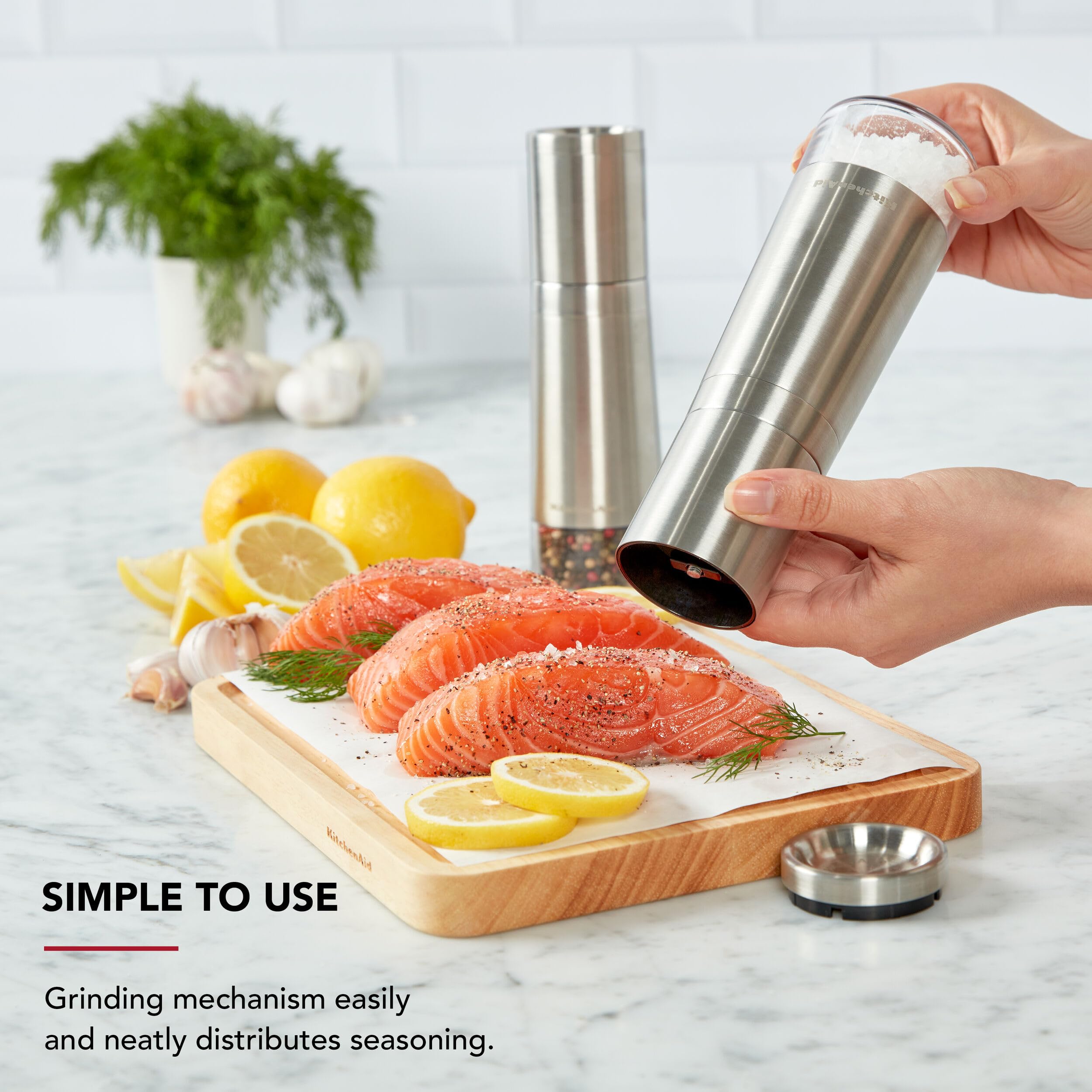 Foto 6 pulgar | Molinillo De Sal Kitchenaid, Relleno De Acero Inoxidable, 20 Cm - Venta Internacional.