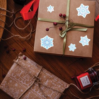 Foto 3 | Pegatinas Beistle Con Forma De Copo De Nieve Para Decoración De Invierno, 15 Iconos Por Hoja - Venta Internacional.