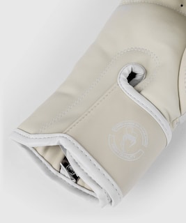 Foto 6 | Guantes De Boxeo Venum Elite Blanco/blanco - Venta Internacional.