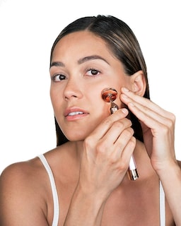 Foto 4 | Rodillo Facial Y Masajeador Finishing Touch Flawless Contour - Venta Internacional.