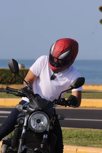 Foto 4 pulgar | Casco para Motociclista Marvel Spiderman Mate Edge Cert Dot