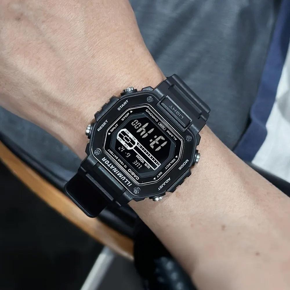 Foto 4 pulgar | Reloj Casio Mwd-110hb-1bvcf Illuminator-negro