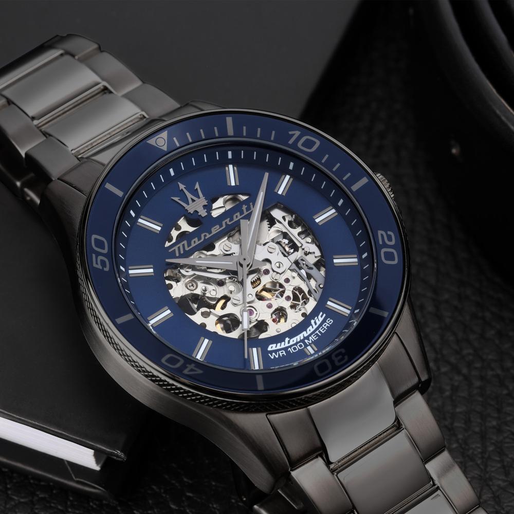 Foto 7 pulgar | Reloj Maserati R8823140015 Sfida Skeleton-gris
