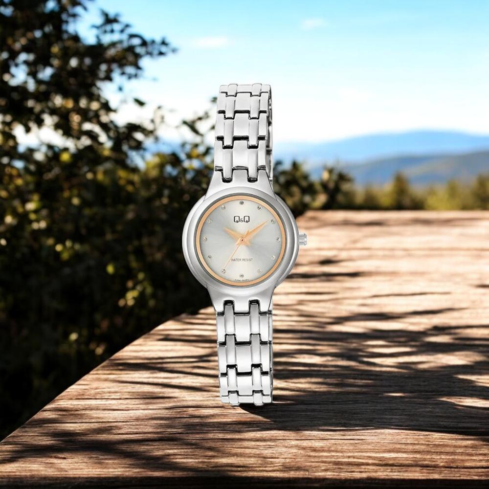 Foto 3 pulgar | Reloj Q&Q F20A-002PY Acero para Mujer