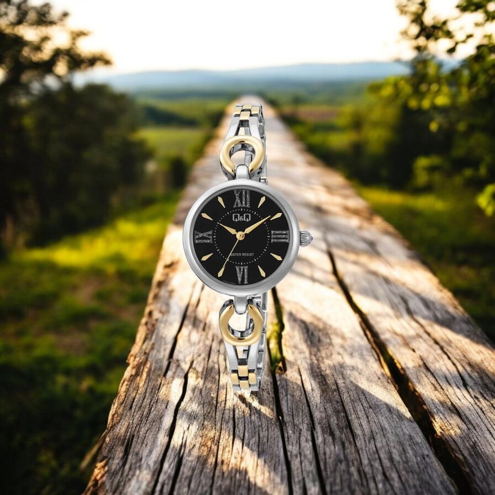Foto 2 | Reloj Q&q F10a-003py para Mujer