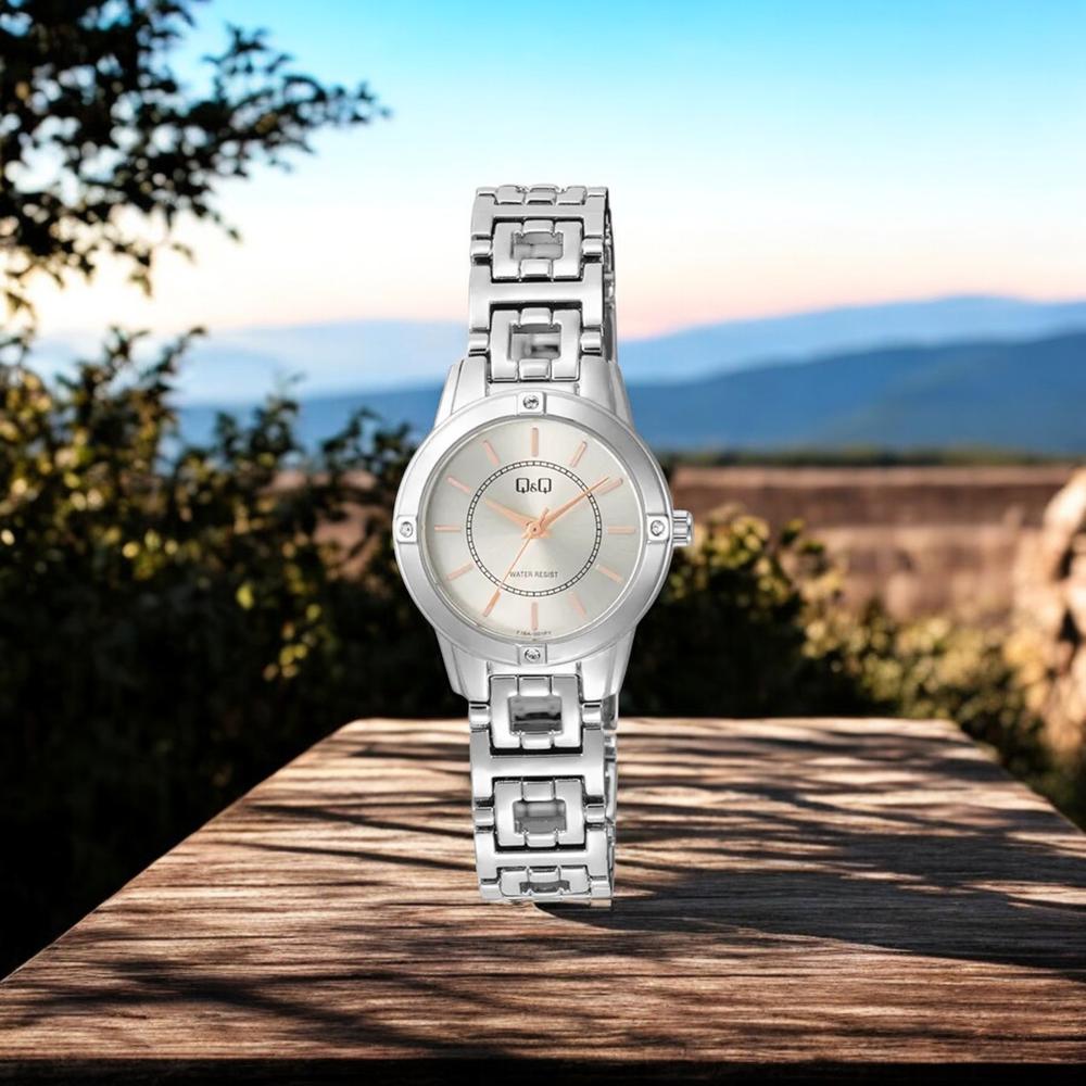 Foto 3 pulgar | Reloj Q&Q F18A-001PY Gris para Mujer