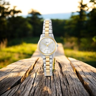 Foto 2 | Reloj Q&q C56a-006py para Mujer
