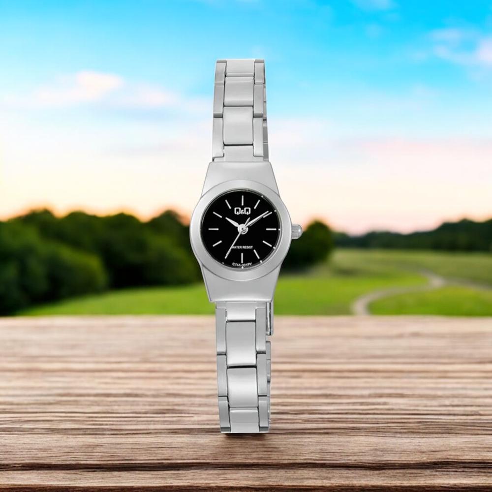 Foto 2 | Reloj Q&Q Plateado para Mujer
