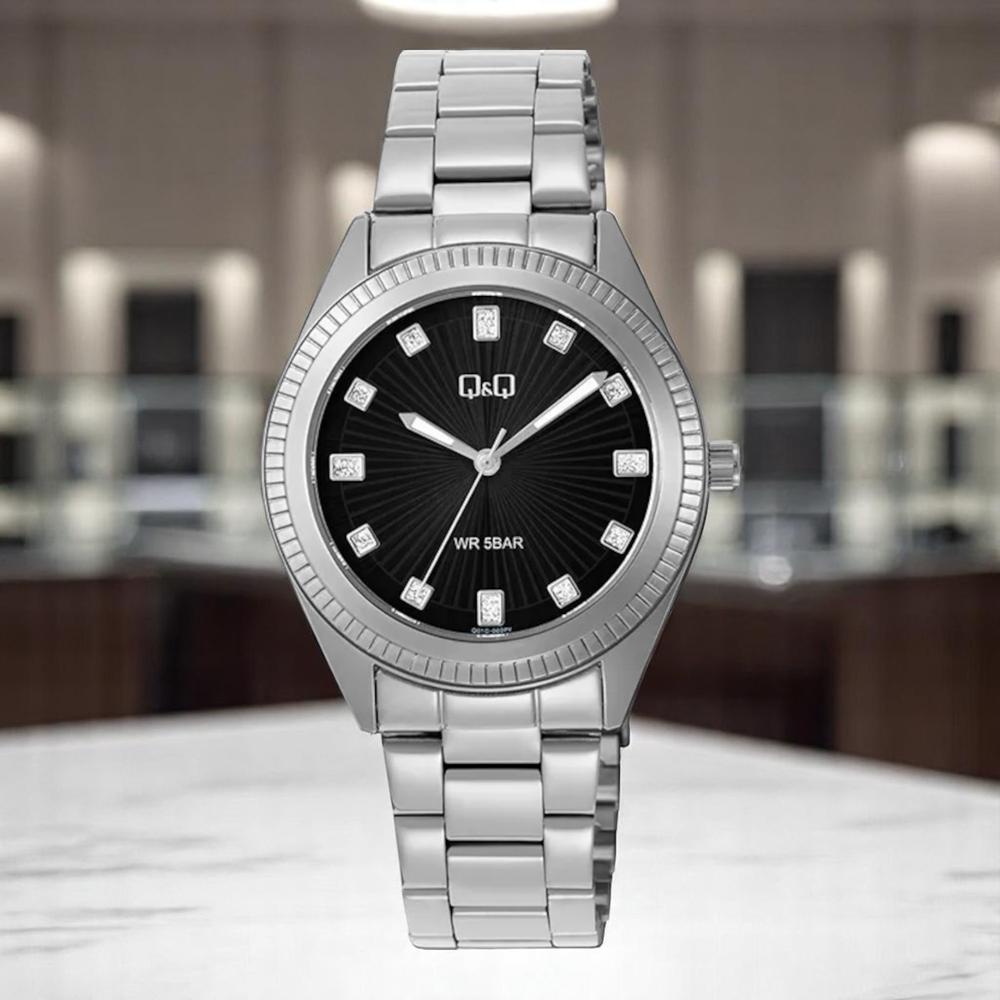 Foto 4 pulgar | Reloj Q&q Q01c-002py Ladies-acero