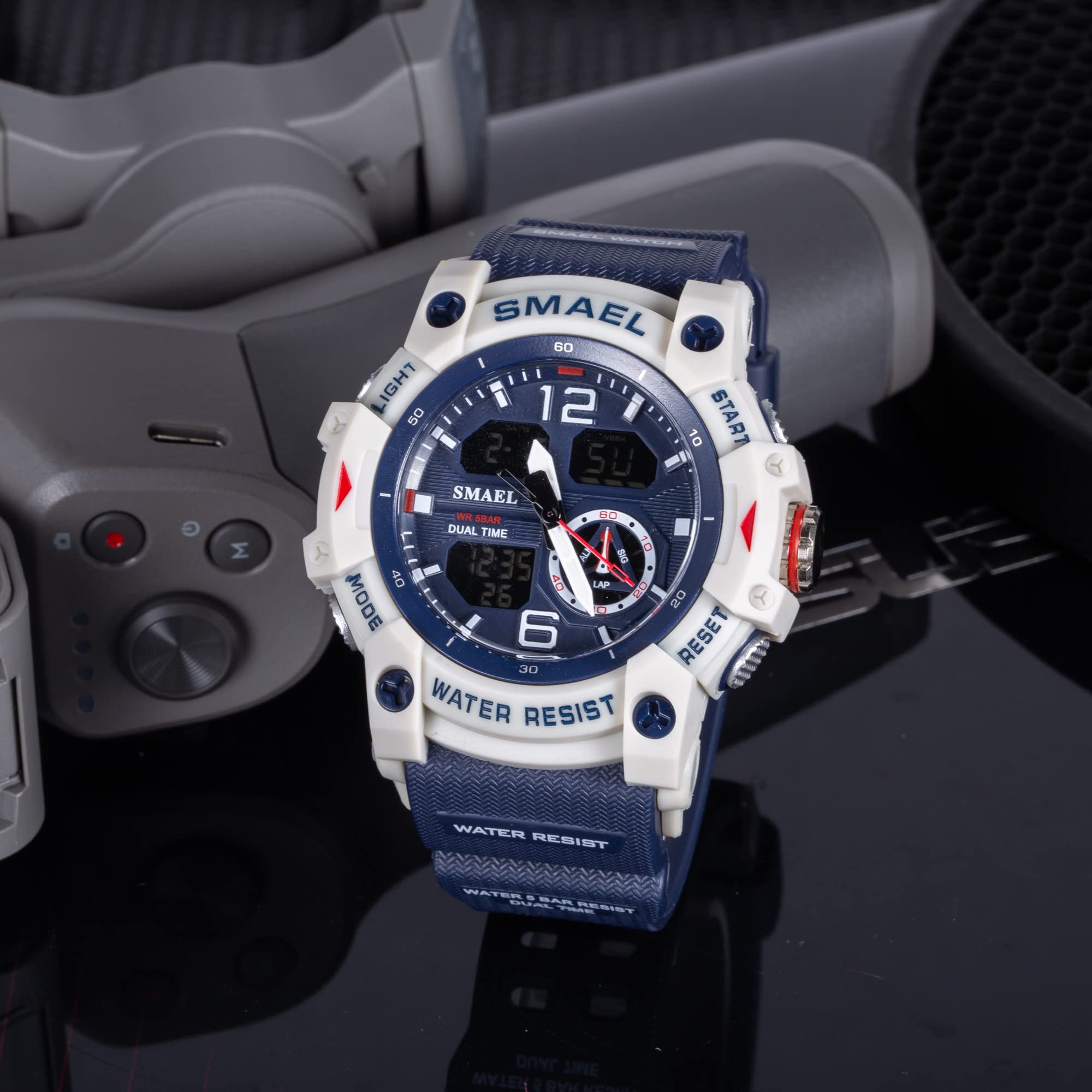 Foto 2 | Venta Internacional - Reloj Deportivo Cnbro Digital Táctico Para Hombre, Impermeable, 30 M