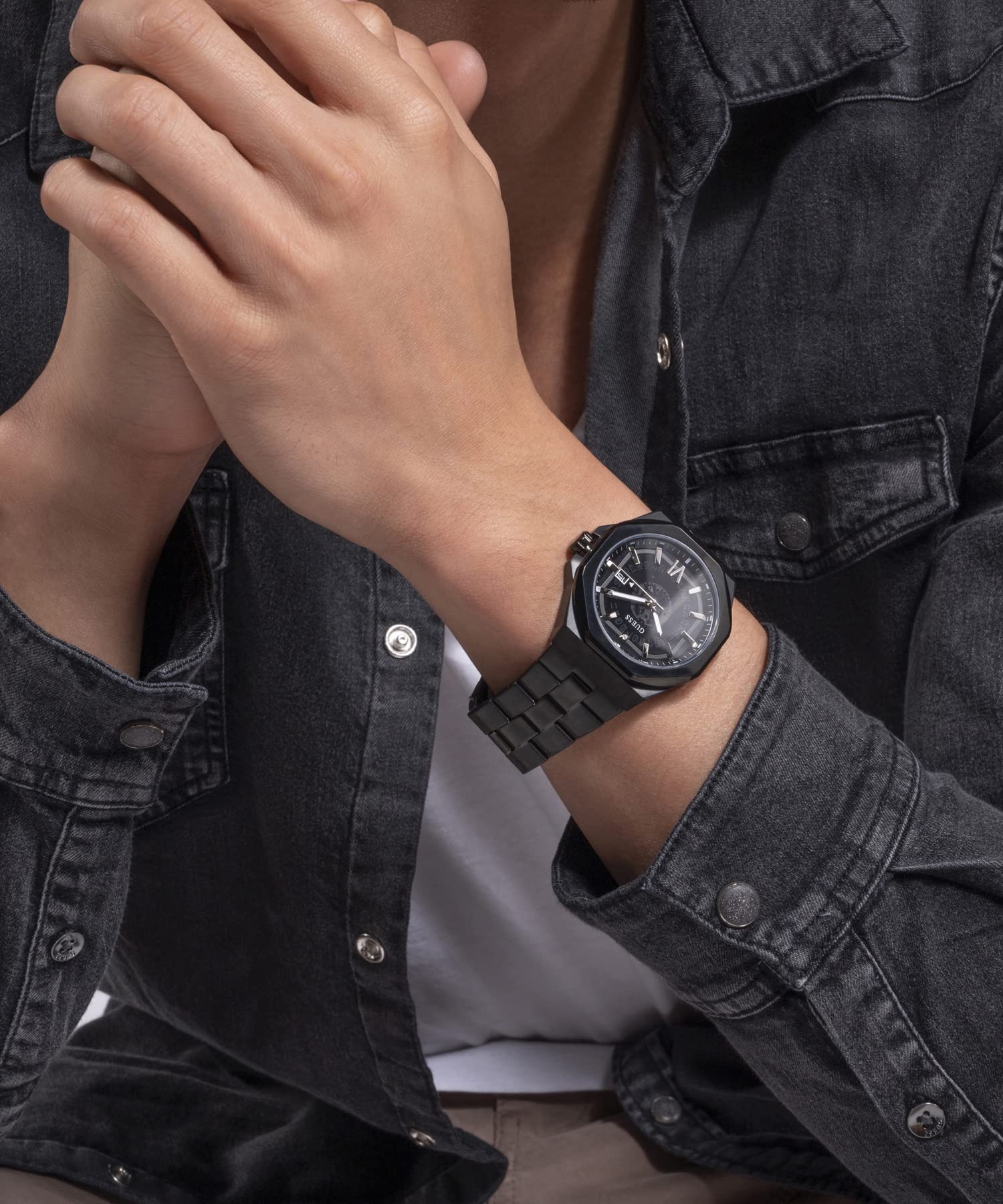 Foto 7 pulgar | Reloj Guess Negro para Hombre-Venta Internacional