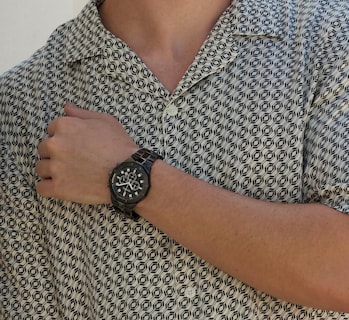 Foto 2 | Reloj Bulova Classic Diamond Con 6 Manecillas, Cronógrafo De 44 Mm Para Hombre - Venta Internacional.