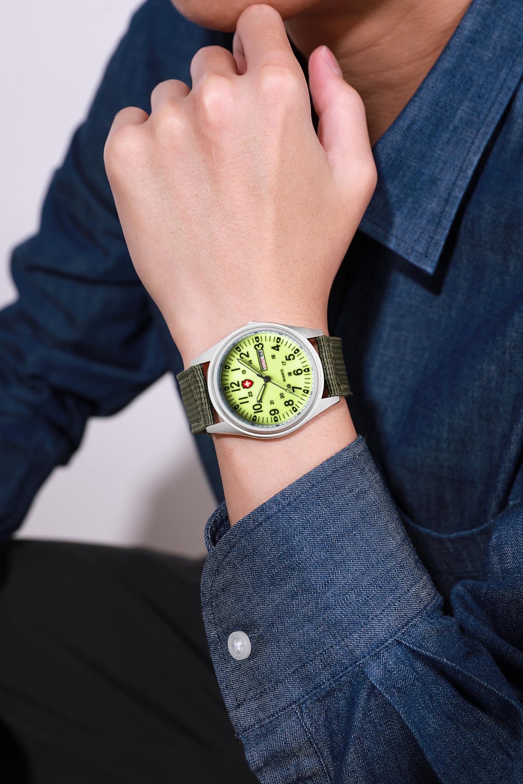 Foto 4 pulgar | Reloj Gosasa Military Sport, Correa De Nailon Impermeable Hasta 30 M - Venta Internacional.