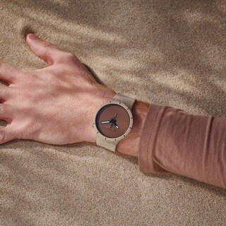 Foto 3 | Reloj Swatch Big Bold Bioceramic Desert Unisex Sb03c101 47 Mm - Venta Internacional.