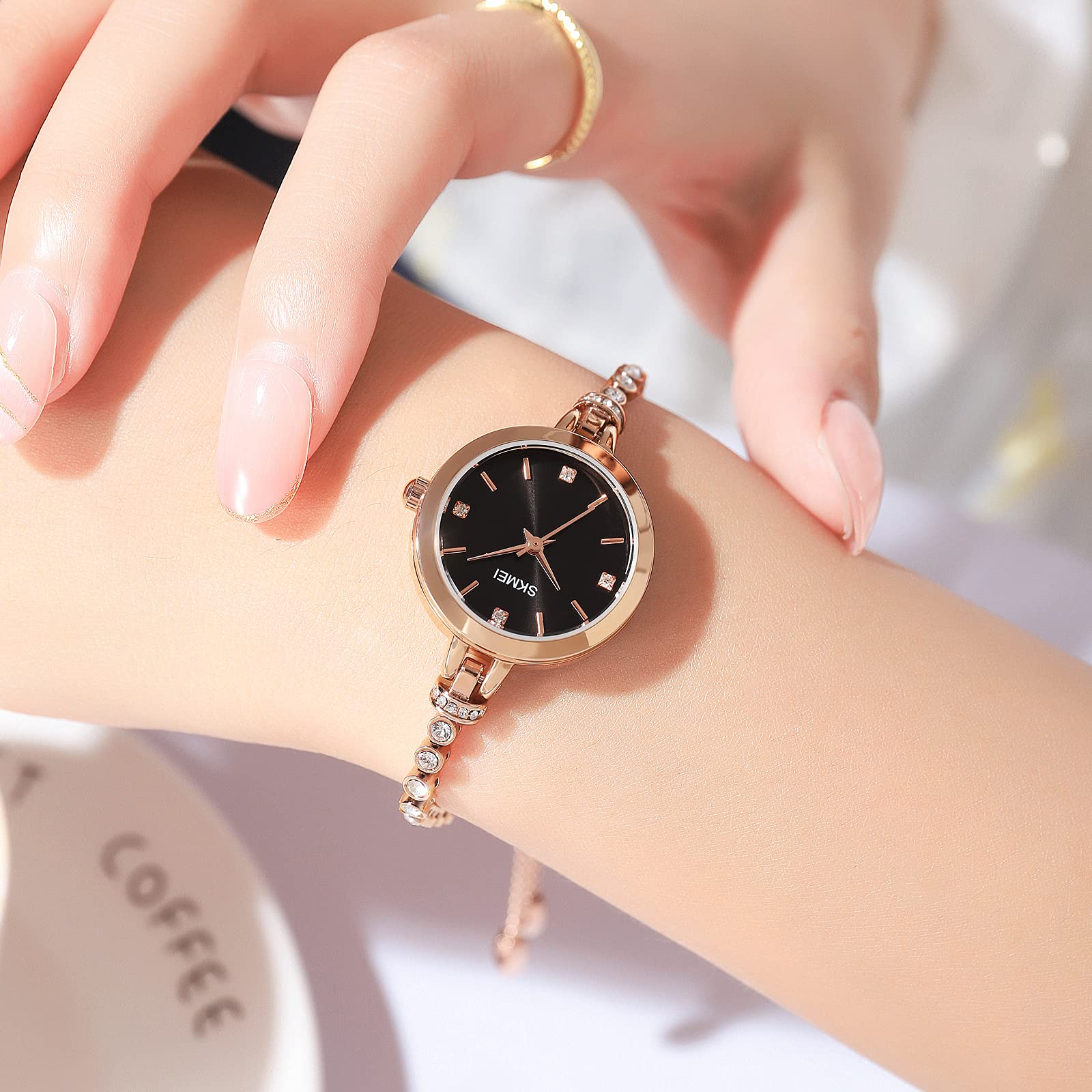 Foto 6 | Venta Internacional - Reloj Tonnier Analog Quartz Para Mujer Con Strass